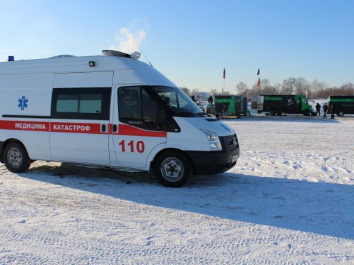 Медицинское обеспечение зимних трековых автомобильных гонок